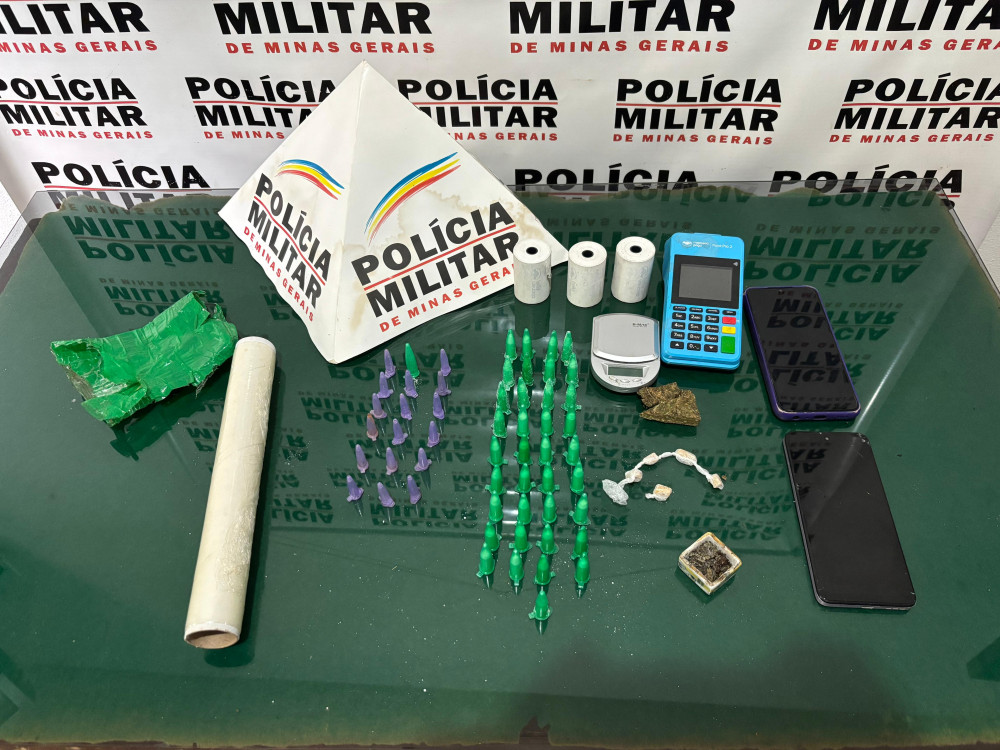 Polícia Militar apreende drogas e material de tráfico em Iguatama