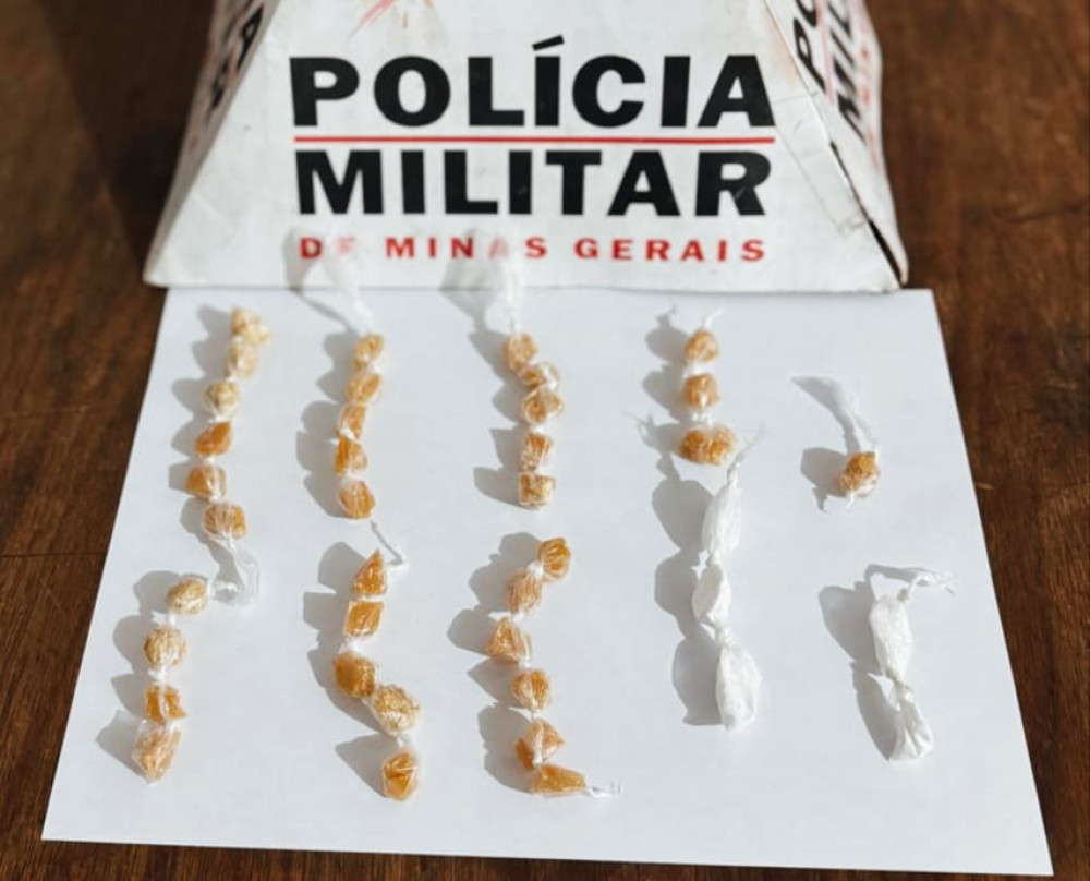 Polícia Militar apreende crack e cocaína no bairro Brasília