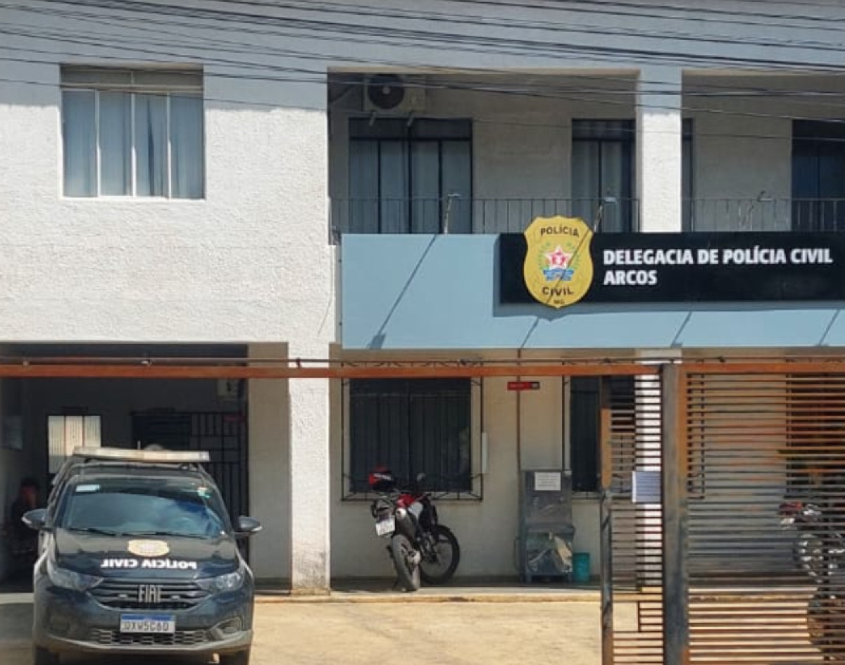 Professora é indiciada pela PCMG por maus-tratos a crianças em creche de Arcos