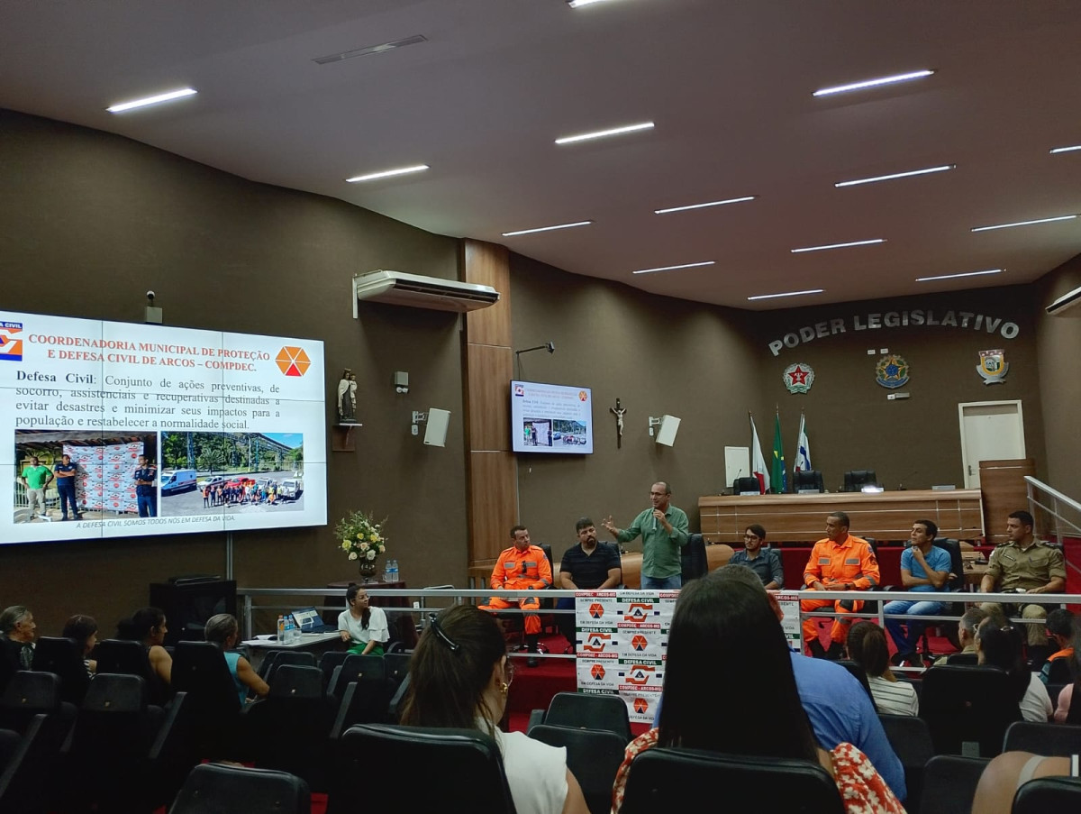 Defesa Civil e Bombeiros discutem ações contra desastres e fortalecem participação popular