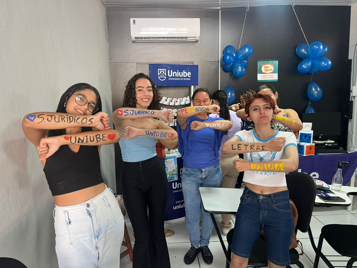 Uniube polo Arcos realiza aula inaugural 1º/2026 com recepção especial para calouros e veteranos