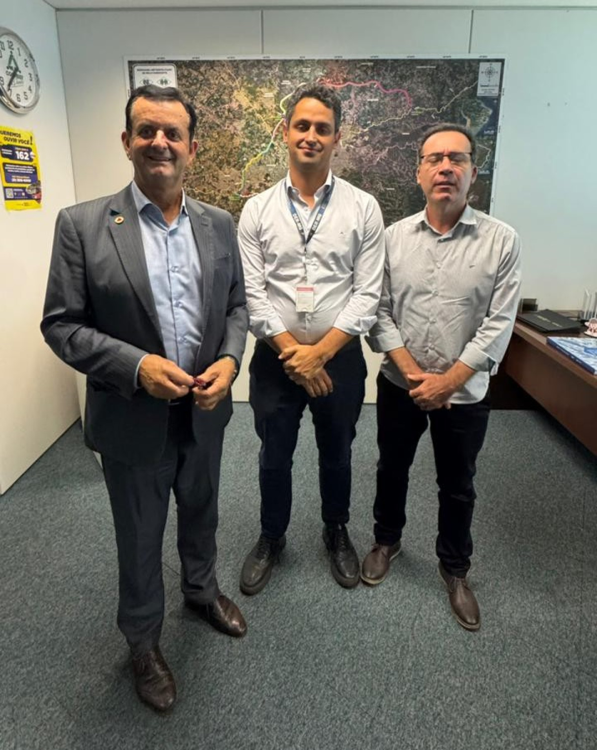 Governo de Minas e prefeitura de Arcos alinham detalhes para nova licitação da Estrada do Corumbá