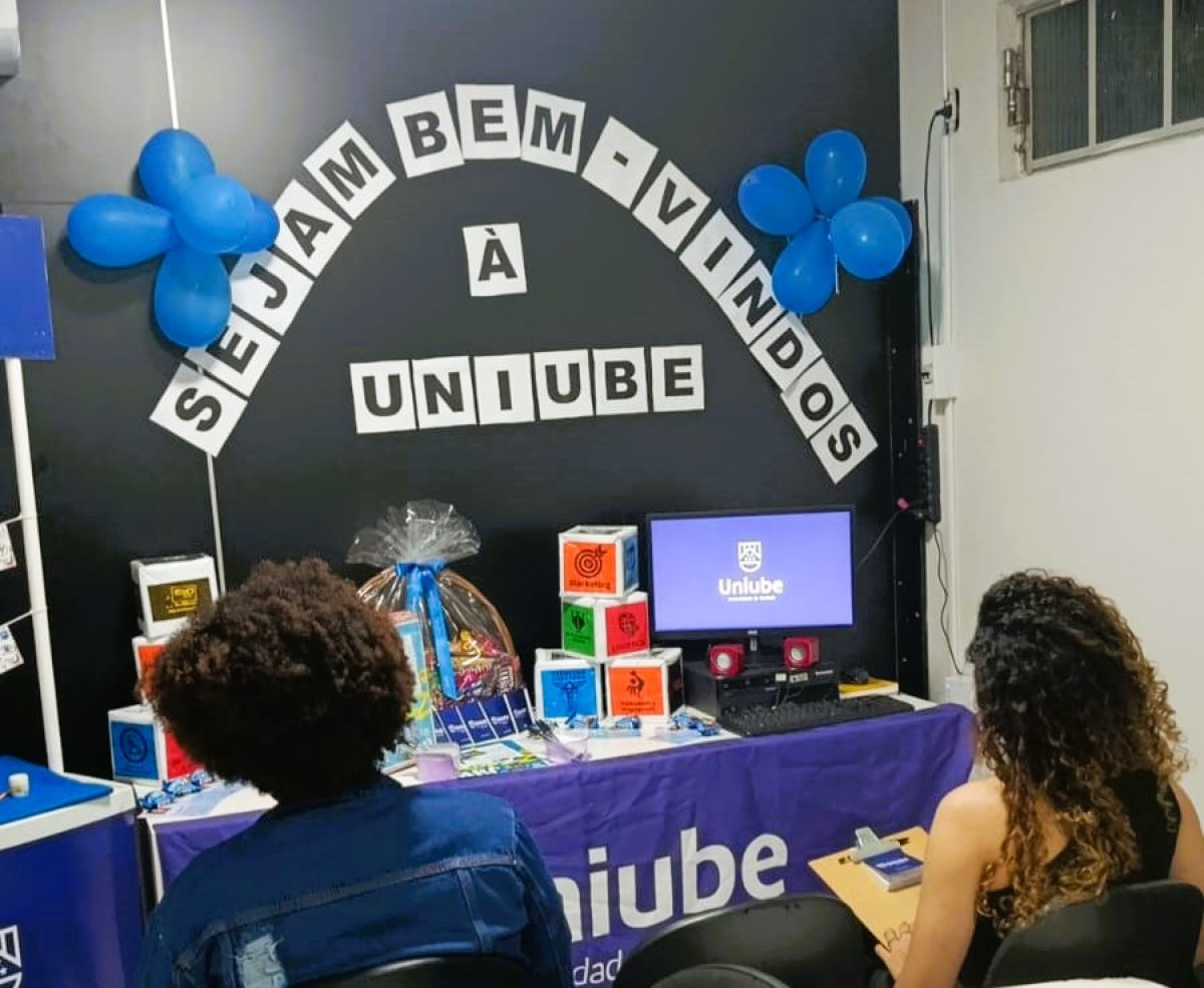 UNIUBE Polo Arcos realiza aula inaugural com recepção especial para calouros