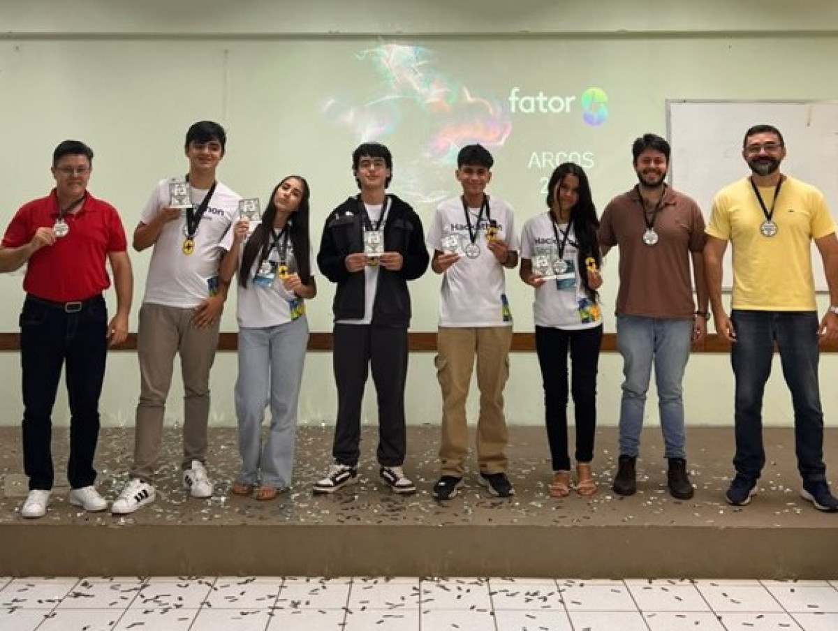 Hackathon Social 2026: estudantes do IFMG Arcos propõem soluções para o uso responsável da IA